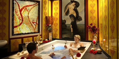 Wellnessurlaub - Rücken-Nacken-Massage - Zell am See - Romantik und Zweisamkeit im Partner-Spa! - Schlosshotel Lacknerhof****S