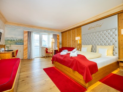 Wellnessurlaub - Bettgrößen: Twin Bett - Großarl - Schlosszimmer mit Balkon nach Süden - Schlosshotel Lacknerhof****S