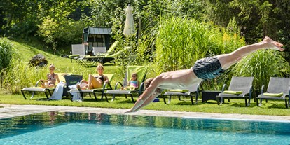 Wellnessurlaub - Pools: Innenpool - PLZ 5441 (Österreich) - Alpin Life Resort Lürzerhof