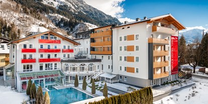 Wellnessurlaub - Parkplatz: gebührenpflichtig beim Hotel - Hinterglemm - Aussenansicht Winter - Impuls Hotel Tirol