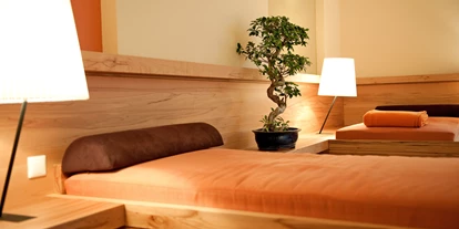 Wellnessurlaub - Ayurveda Massage - Schönau am Königssee Königssee - Sauna - Impuls Hotel Tirol