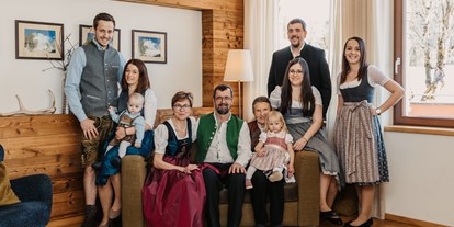 Wellnessurlaub - Babysitterservice - Rigaus - Die Familie Reiter trägt das Credo "einfach zufrieden sein" in sich. - Hotel …mein Neubergerhof****