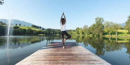 Wellnessurlaub - Infrarotkabine - Kitzbühel - Yoga am See als Teil des kostenlosen Vitalplans im Ritzenhof - Ritzenhof****S - Hotel & Spa am See