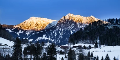 Wellnessurlaub - Langschläferfrühstück - Legau - Ausblick im Winter - Alpenhotel Oberstdorf