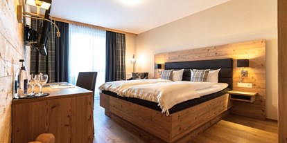 Wellnessurlaub - Lymphdrainagen Massage - Deutschland - Hotel Dirsch Wellness  Spa Resort Naturpark Altmühltal