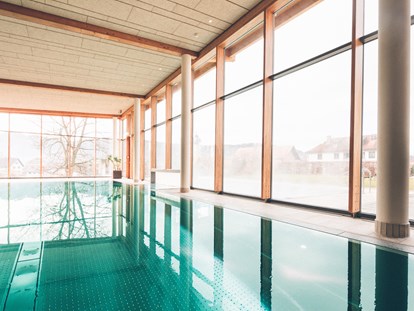Wellnessurlaub - Pools: Außenpool beheizt - Bodenmais - Indoorpool - Hotel Eibl-Brunner  