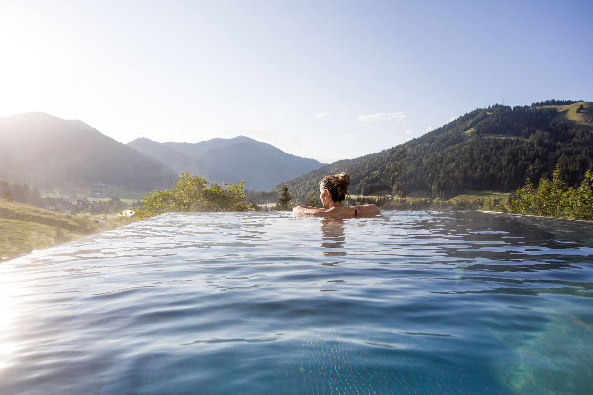 Wellnesshotel - Infinity-Pool, Bio-Berghotel Ifenblick - Bio-Berghotel Ifenblick
