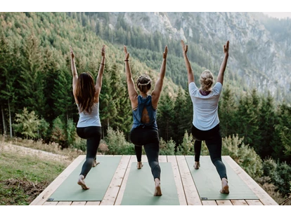 Wellnessurlaub - Außensauna - Wallgau - Yoga-Retreats im Angebot - Hotel Das Rübezahl