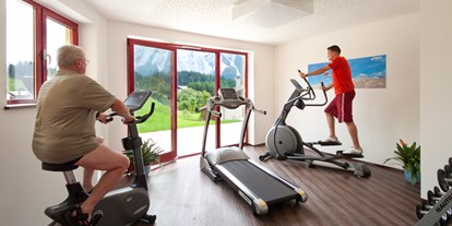 Wellnessurlaub - Rücken-Nacken-Massage - Gallhof - Fitnessraum - Hotel DER HECHL