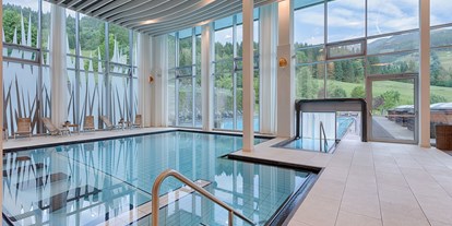 Wellnessurlaub - Pools: Sportbecken - Kössen - Kempinski Hotel Das Tirol