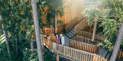 Wellnessurlaub - zustellbare Kinderbetten - Ötztal - Waldhochsteg - Naturhotel Waldklause