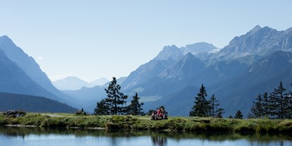 Wellnessurlaub - Umgebungsschwerpunkt: See - Grän - Kaltwassersee Seefeld - Wandern zwischen Karwendel & Wetterstein - Inntalerhof - DAS Panoramahotel