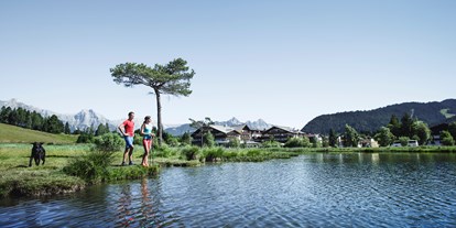 Wellnessurlaub - Umgebungsschwerpunkt: See - Grän - Nordic Walking am Wildsee - Spaziergänge und Wanderungen in allen Schwierigkeitsgraden in der Olympiaregion Seefeld - Inntalerhof - DAS Panoramahotel