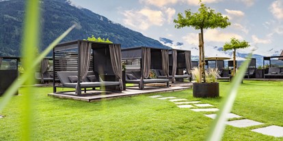 Wellnessurlaub - Wirbelsäulenmassage - Mayrhofen (Mayrhofen) - Day Beds - Sport- und Wellnesshotel Held****s