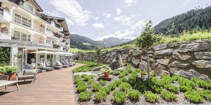 Wellnessurlaub - Parkplatz: gebührenpflichtig beim Hotel - Hofern/Kiens - Traumhotel Alpina