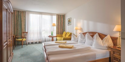 Wellnessurlaub - WLAN - Mayrhofen Zillergrund - Doppelzimmer - Vivea 4* Hotel Bad Häring