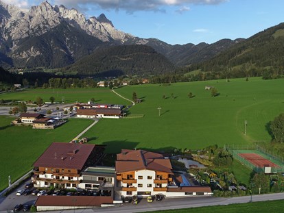 Wellnessurlaub - zustellbare Kinderbetten - Schönau am Königssee Berchtesgaden - Wellness & Familienhotel Kitzspitz
