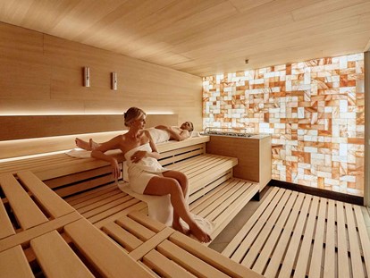 Wellnessurlaub - Ganzkörpermassage - PLZ 3658 (Schweiz) - Hotel Eden Spiez Salzstein-Sauna Eden Spa - Hotel Eden Spiez