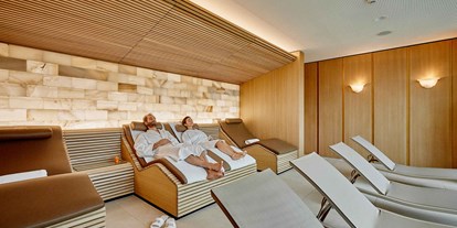 Wellnessurlaub - Honigmassage - PLZ 3658 (Schweiz) - Hotel Eden Spiez Salzstein-Ruheraum Eden Spa - Hotel Eden Spiez