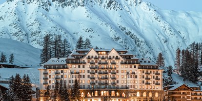 Wellnessurlaub - Kräutermassage - Engadin - Carlton Hotel St. Moritz - Carlton Hotel