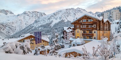 Wellnessurlaub - Gesichtsmassage - Graubünden - BelArosa Suiten & Wellness
Winteransicht - BelArosa Hotel