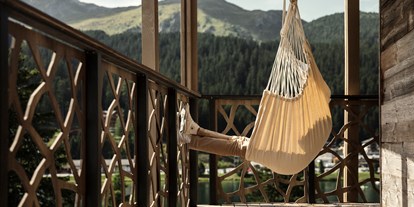 Wellnessurlaub - Rücken-Nacken-Massage - St. Moritz - Zimmer & Suiten - Valsana Hotel Arosa