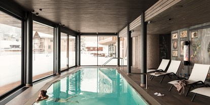 Wellnessurlaub - Pools: Innenpool - Bürserberg - Valsana Spa - Valsana Hotel Arosa