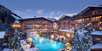 Wellnessurlaub - Kräutermassage - Mühlbach (Trentino-Südtirol) - Hotel Quelle Nature Spa Resort *****