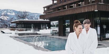 Wellnessurlaub - Adults only SPA - Südtirol  - Beheizter Außenpool mit Whirlpool - Hotel Rudolf