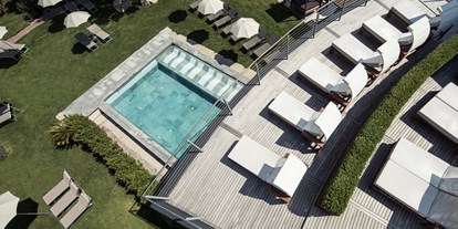 Wellnessurlaub - Pools: Infinity Pool - Naturns bei Meran - Sonnen Resort