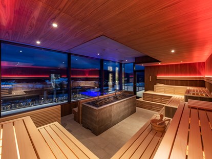 Wellnessurlaub - Pools: Außenpool beheizt - Panoram Event Sauna - Hotel Sonnenhof