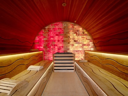Wellnessurlaub - Umgebungsschwerpunkt: Stadt - Sauna in der Saunalandschaft - Hotel Sonnenhügel Familotel Rhön