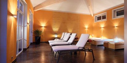 Wellnessurlaub - Rücken-Nacken-Massage - Hausruck - Ruhebereich in unserer Badelandschaft - Hotel St. Wolfgang*****