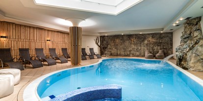 Wellnessurlaub - Hotel-Schwerpunkt: Wellness & Wandern - Kühtai - Schwimmbad - Wanderhotel Jaufentalerhof