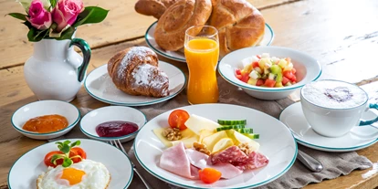 Wellnessurlaub - Restaurant - Haiming (Landkreis Altötting) - Genuss-Frühstück - Romantik Spa Hotel Elixhauser Wirt