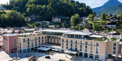 Wellnessurlaub - PLZ 5754 (Österreich) - Hotel EDELWEISS-Außenansicht mit schönem Blick auf die Berge. - Hotel EDELWEISS Berchtesgaden