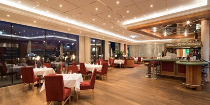 Wellnessurlaub - Umgebungsschwerpunkt: am Land - PLZ 5441 (Österreich) - Speisen Sie gerne oben auf dem Dach des Hotels im Restaurant PANORAMA. - Hotel EDELWEISS Berchtesgaden