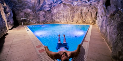Wellnessurlaub - Akupunktmassage - Strobl - Solesee im Salzkristall - Narzissen Vital Resort