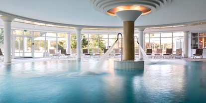 Wellnessurlaub - Preisniveau: günstig - Bayern - Innenpool - The Monarch Hotel