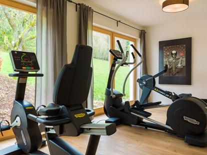 Wellnessurlaub - Hotel-Schwerpunkt: Wellness & Romantik - Fitnessraum Thula Wellnesshotel - Thula Wellnesshotel Bayerischer Wald