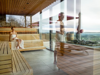 Wellnessurlaub - Finnische Sauna - Haidmühle - Hüttenhof ****S - Wellnesshotel und Luxus-Bergchalets - adults only