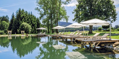 Wellnessurlaub - Pools: Schwimmteich - Osterhofen - Wellness & SPA Resort Mooshof