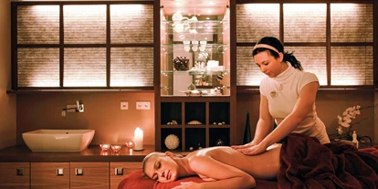 Wellnessurlaub - Nuad Thai Yoga Körperarbeit - Tittling - Wellness & SPA Resort Mooshof