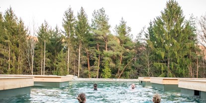 Wellnessurlaub - Preisniveau: gehoben - Bad Gleichenberg - Naturbadeteich im BIO | ORGANIC | SPA im Retter Bio-Natur-Resort - RETTER Bio-Natur-Resort