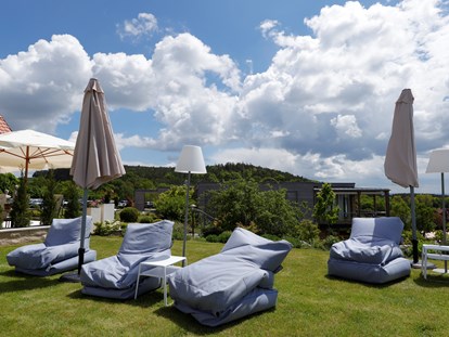 Wellnessurlaub - Hotel-Schwerpunkt: Wellness & Golf - Hotelterasse - Der Birkenhof Spa & Genuss Resort