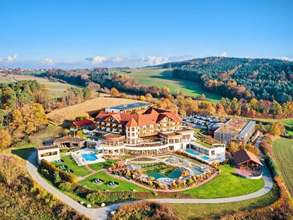 Wellnessurlaub - Maniküre/Pediküre - Rettenbach (Cham) - Außenansicht - Der Birkenhof Spa & Genuss Resort