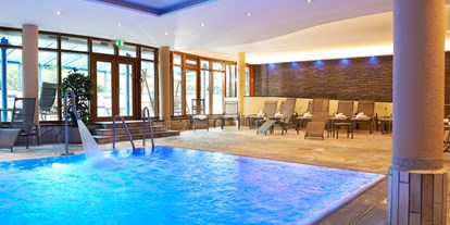 Wellnessurlaub - Lymphdrainagen Massage - Deutschland - Schwimmbad im VITUS SPA - Best Western Plus Kurhotel an der Obermaintherme
