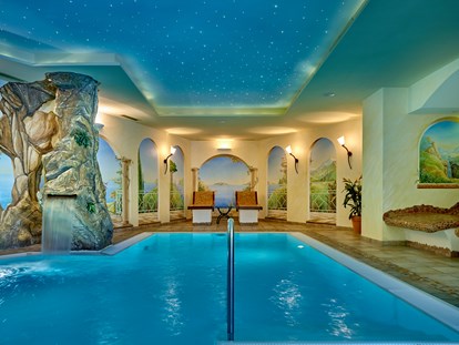 Wellnessurlaub - Pools: Infinity Pool - Hallenbad im Terra SPA  - Wellnesshotel Sternwirt "Das Wellnesshotel zwischen Nürnberg und Amberg"