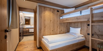 Wellnessurlaub - Bettgrößen: Doppelbett - Fiss Fiss - Familienzimmer - Kinderzimmer - Alpenresort Fluchthorn