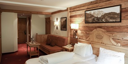 Wellnessurlaub - Ayurveda Massage - St. Gallenkirch - Alpenromantik Hotel Wirlerhof